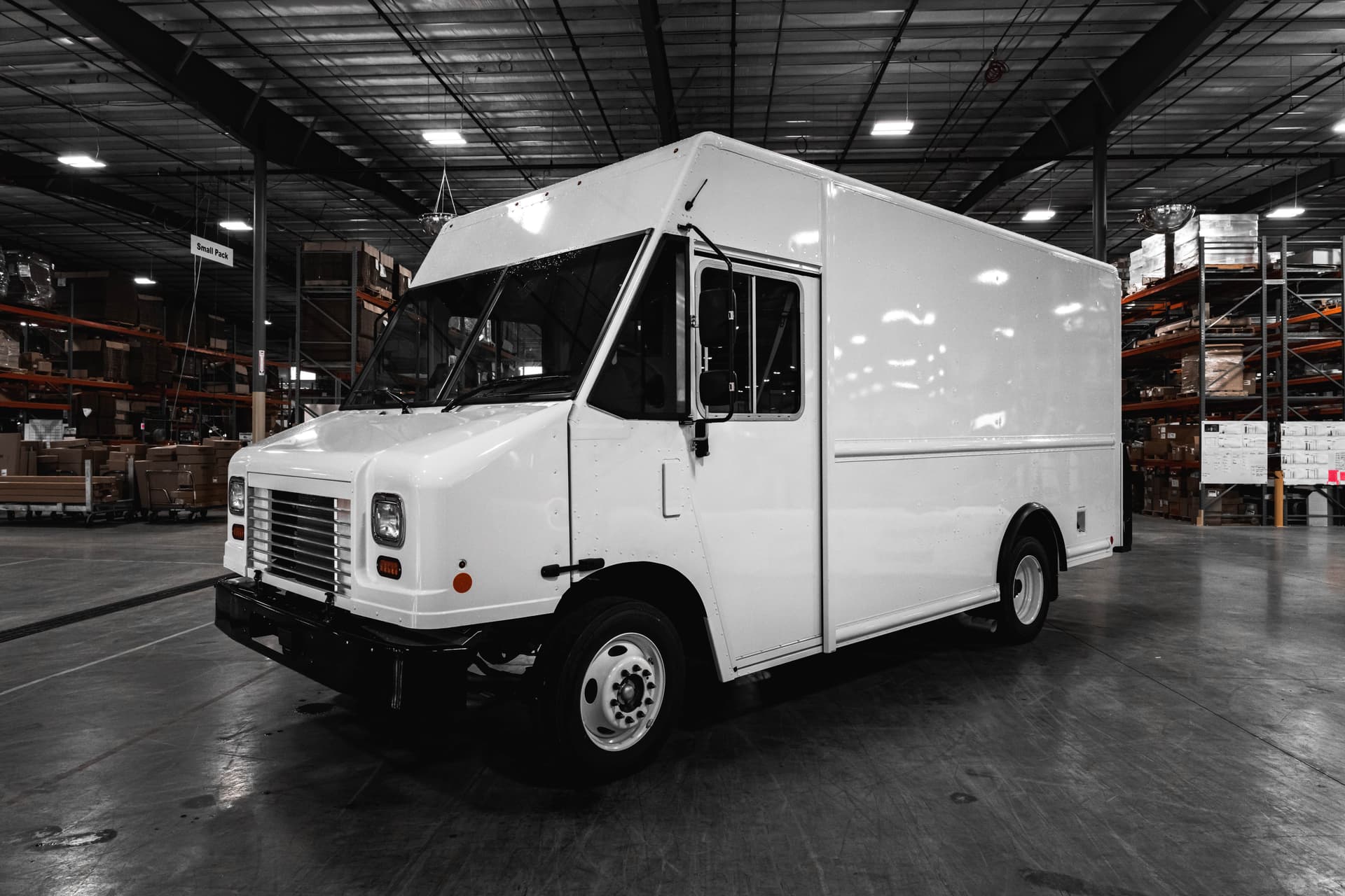2021 Ford E450 P700